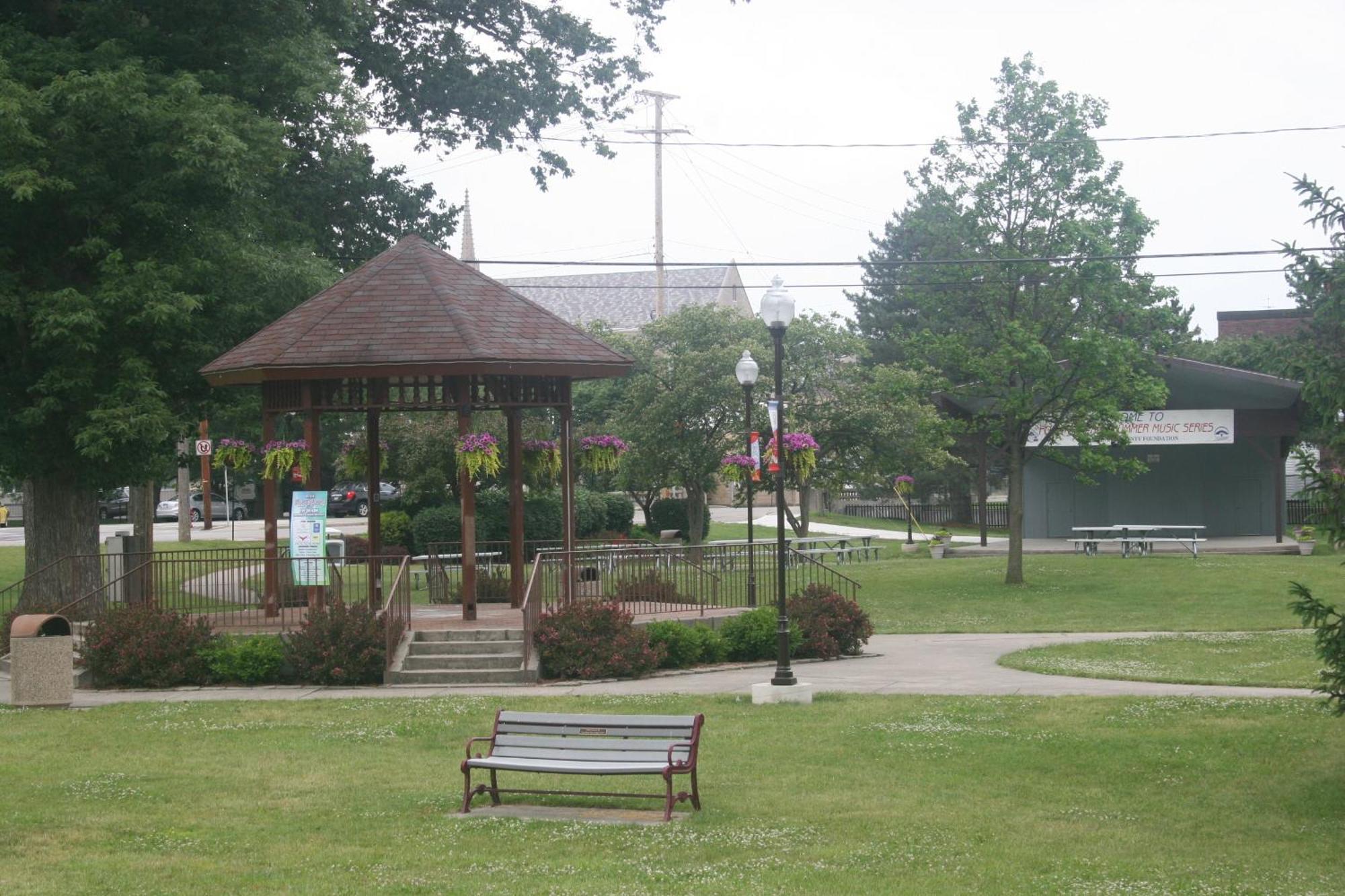 Fountain Inn Van Wert Bagian luar foto