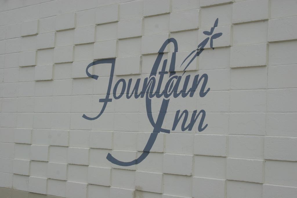 Fountain Inn Van Wert Bagian luar foto